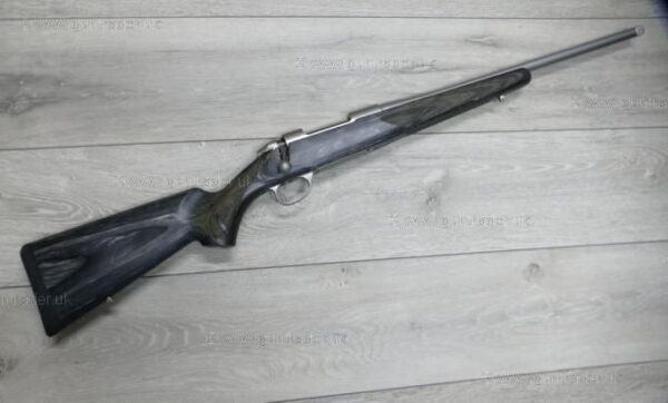 Sako 85 S Hunter Laminate Stainless 22-250
