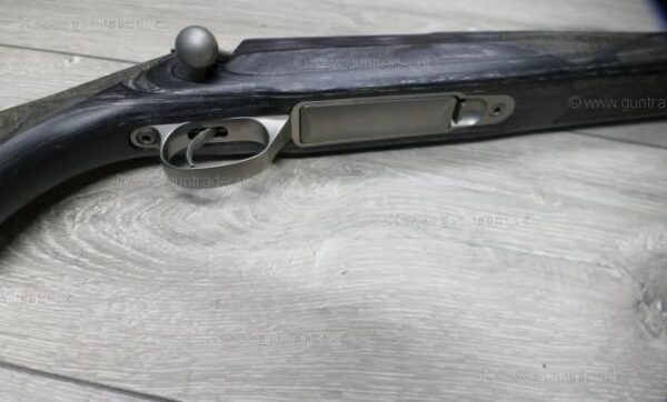 Sako 85 S Hunter Laminate Stainless 22-250 - Image 2